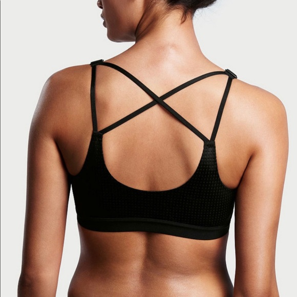 NWT VS Sports Bra - Picture 2 of 6